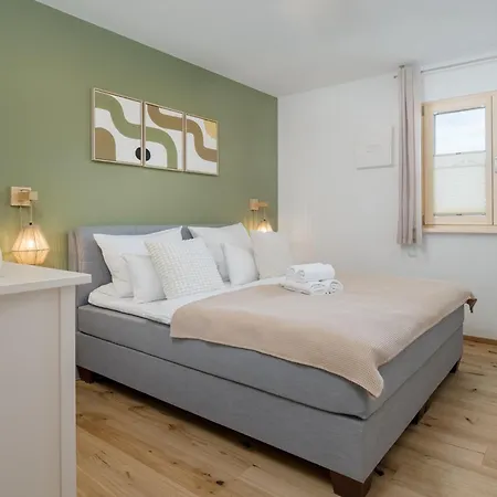 Fenjoy Ferienapartments Am Chiemsee - Balkon - Bbq * ברנאו אם כימסי